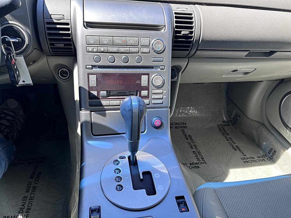 Used 2004 INFINITI G35 Coupe w/ Premium Pkg RWD image 9