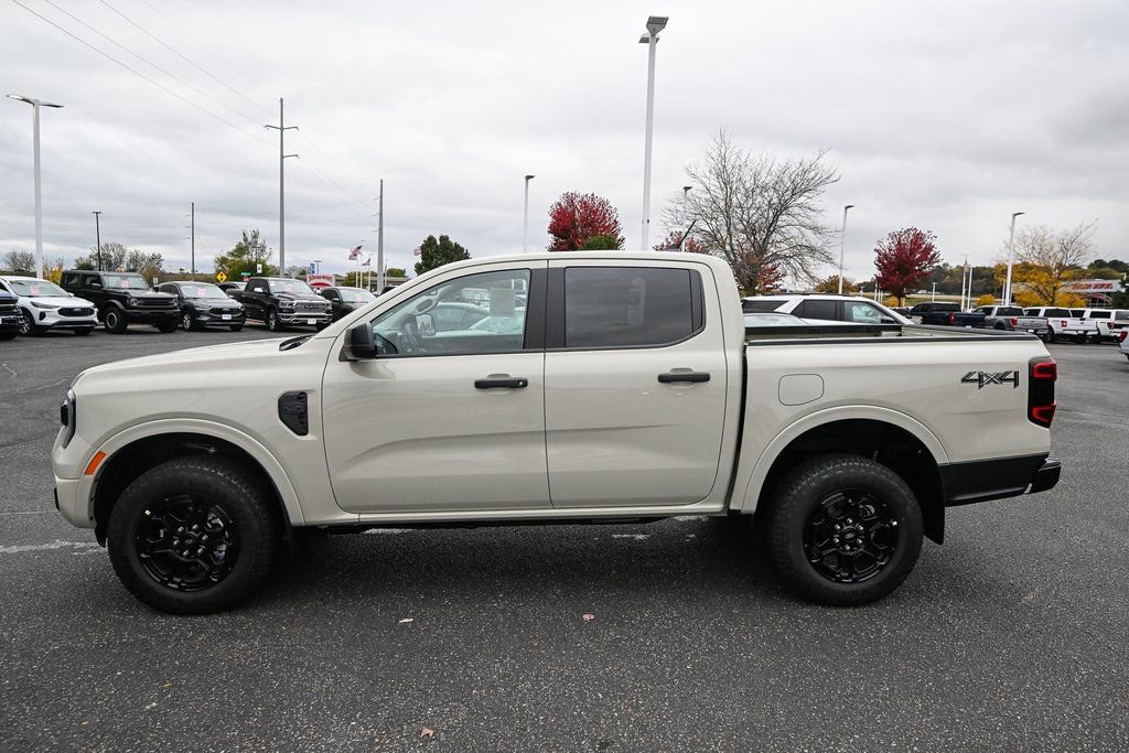 New 2025 Ford Ranger XLT w/ Black Appearance Package image 8