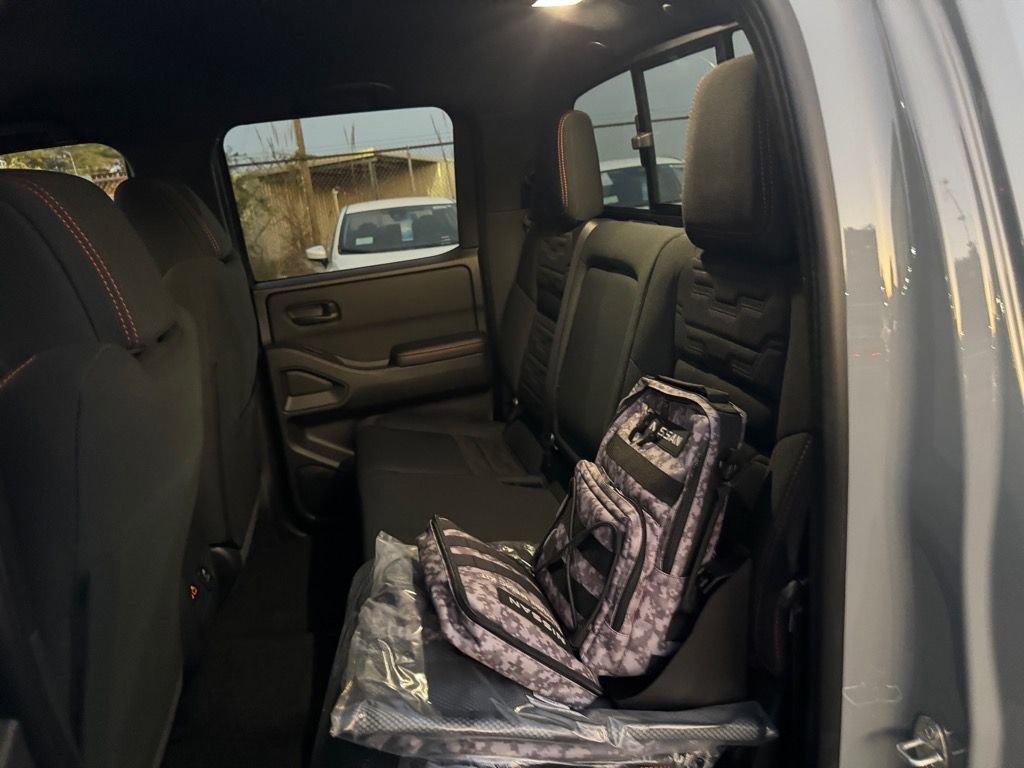 New 2026 Nissan Frontier PRO-4X w/ Pro-4x Convenience Package image 12