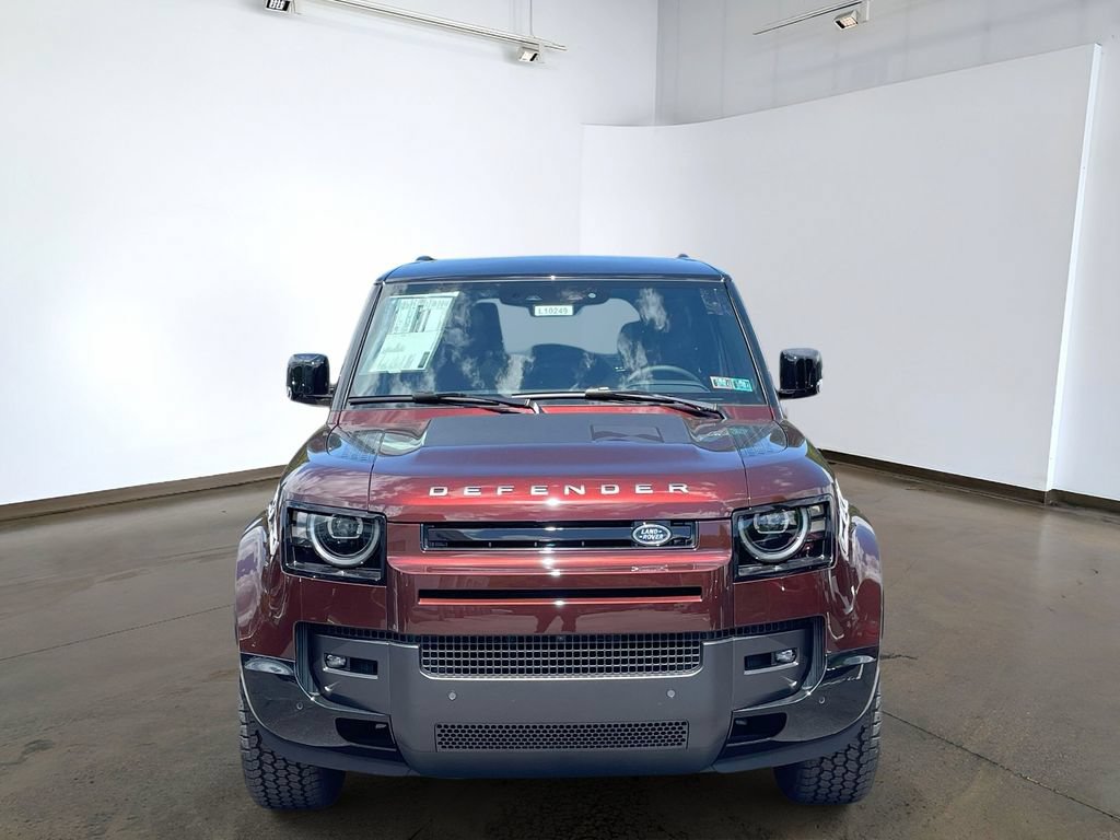 New 2026 Land Rover Defender 90 X-Dynamic SE AWD/4WD image 2