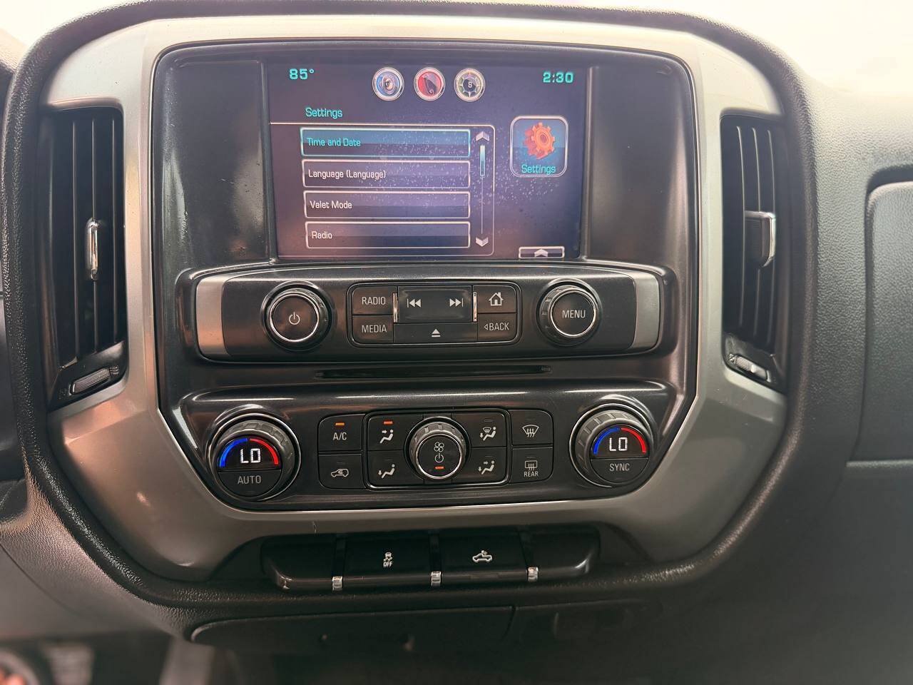 Used 2015 Chevrolet Silverado 1500 LT w/ Texas Edition, 1LT Trim RWD image 20
