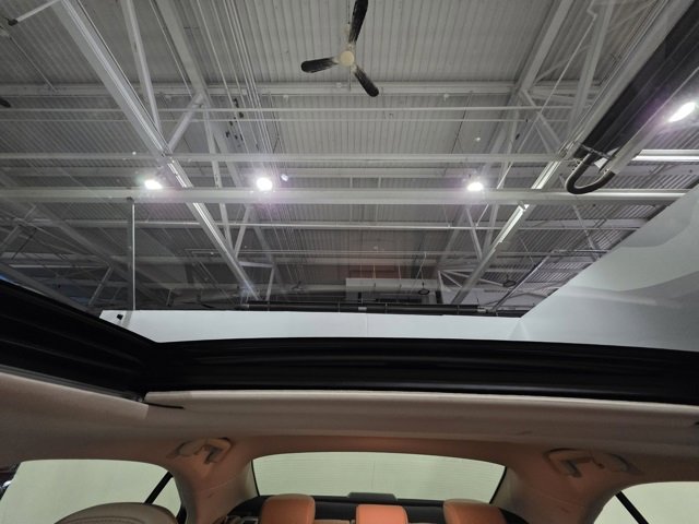 Used 2017 Lexus IS 300 AWD image 16