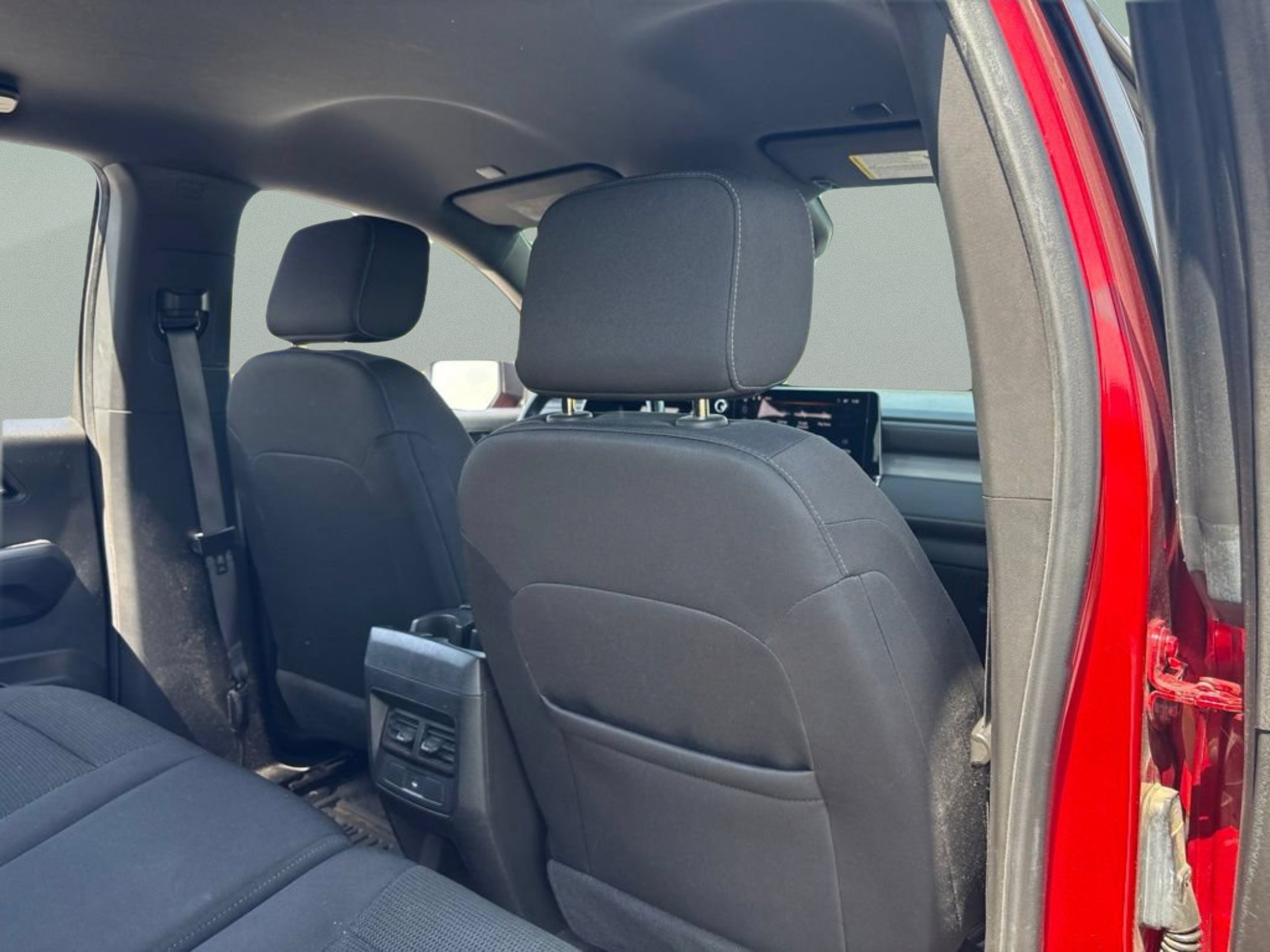 Used 2023 Chevrolet Colorado LT w/ LT Convenience Package II RWD image 25