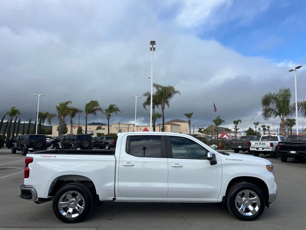 Used 2023 Chevrolet Silverado 1500 LT image 9