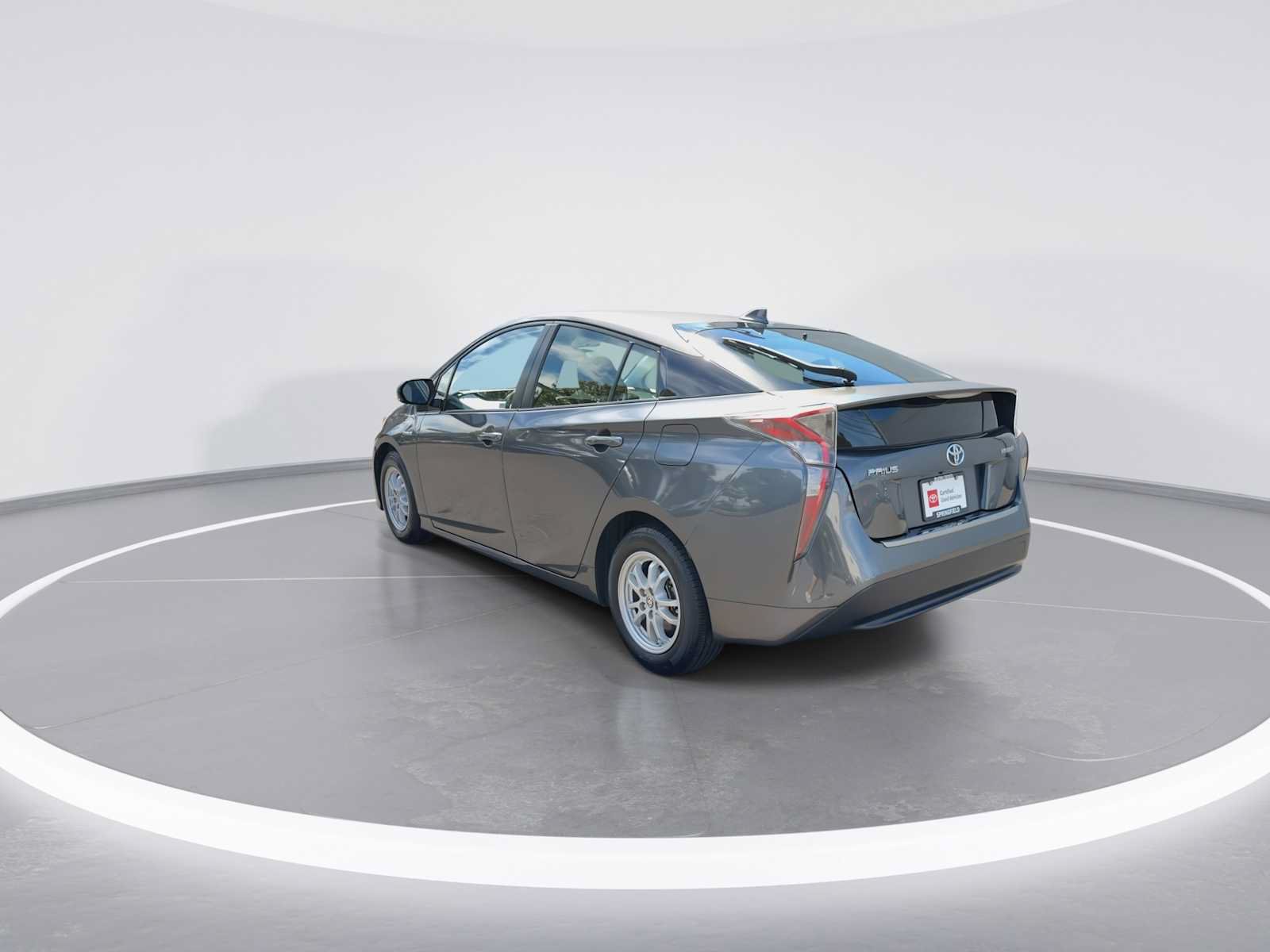Certified 2016 Toyota Prius Four FWD image 6