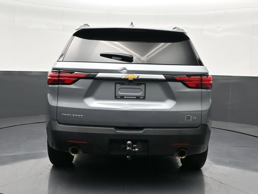 Used 2023 Chevrolet Traverse LT image 4