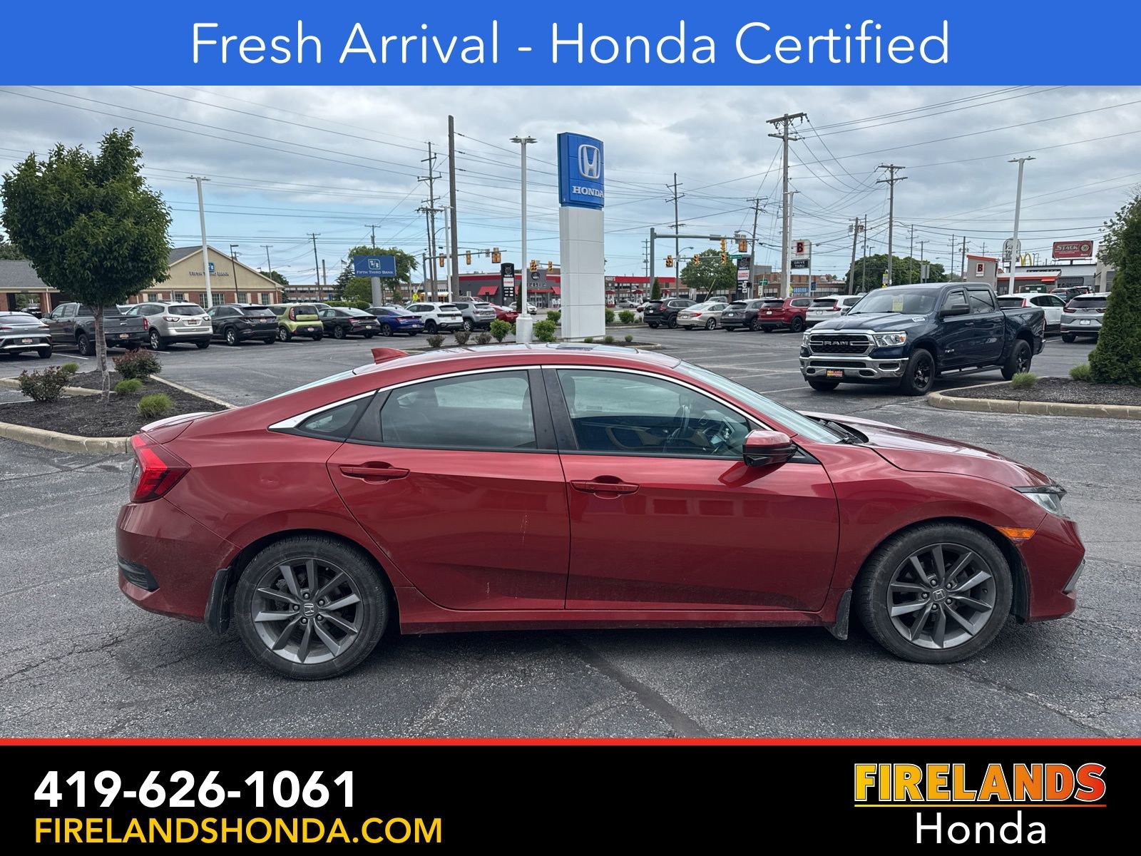 Used 2019 Honda Civic EX image 4