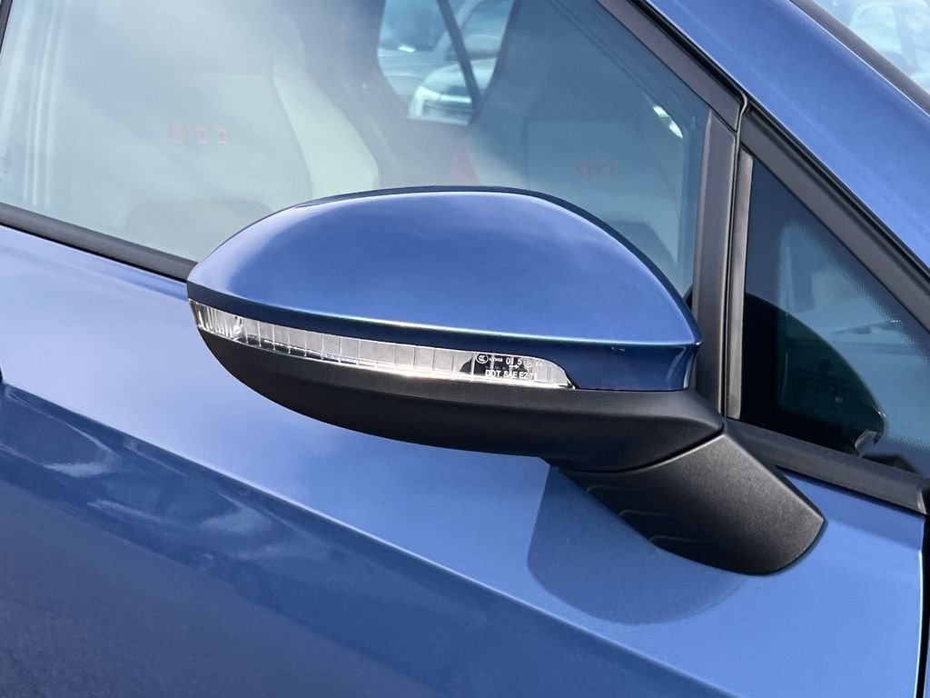 New 2026 Volkswagen GTI SE FWD image 7