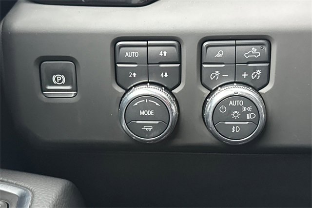 Used 2025 GMC Sierra 2500 Denali image 40