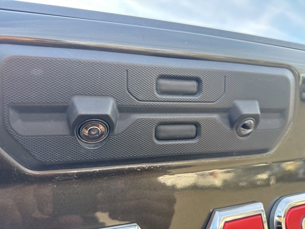 Used 2022 GMC Sierra 2500 AT4 image 20