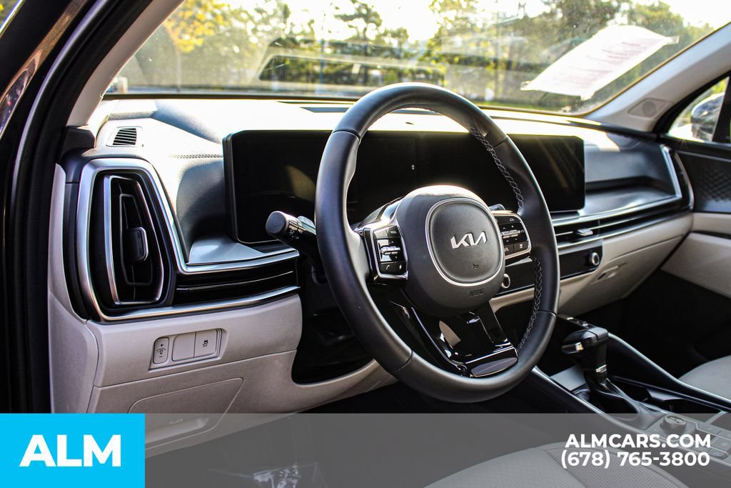 Used 2025 Kia Sorento S AWD/4WD image 34