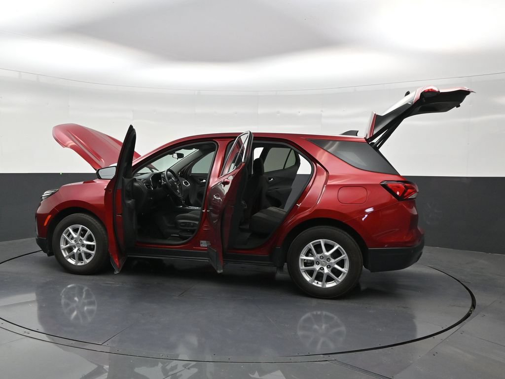 Used 2024 Chevrolet Equinox LT FWD image 29