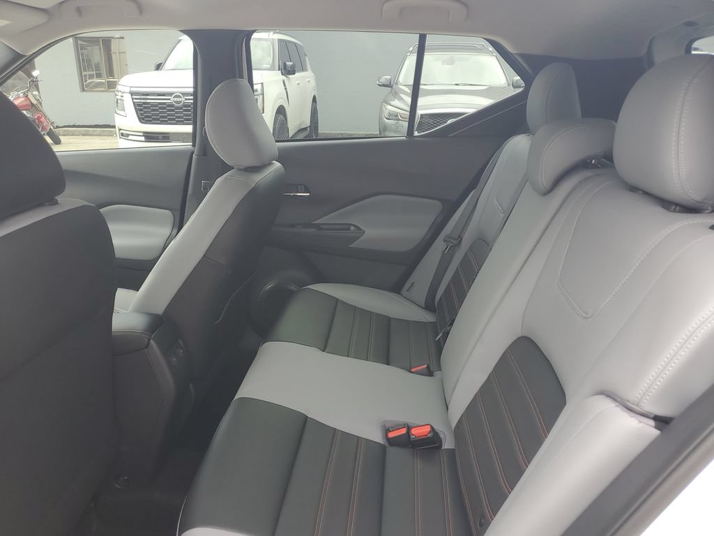 Certified 2024 Nissan Kicks SR w/ SR Premium Package FWD image 16