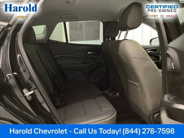 Used 2025 Chevrolet Trax ACTIV image 9