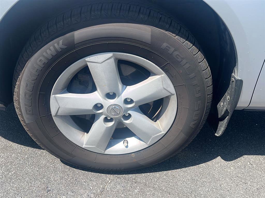 Used 2013 Nissan Rogue S w/ Special Edition Pkg FWD image 18