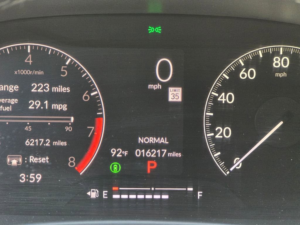 Used 2025 Honda Civic Sport image 33