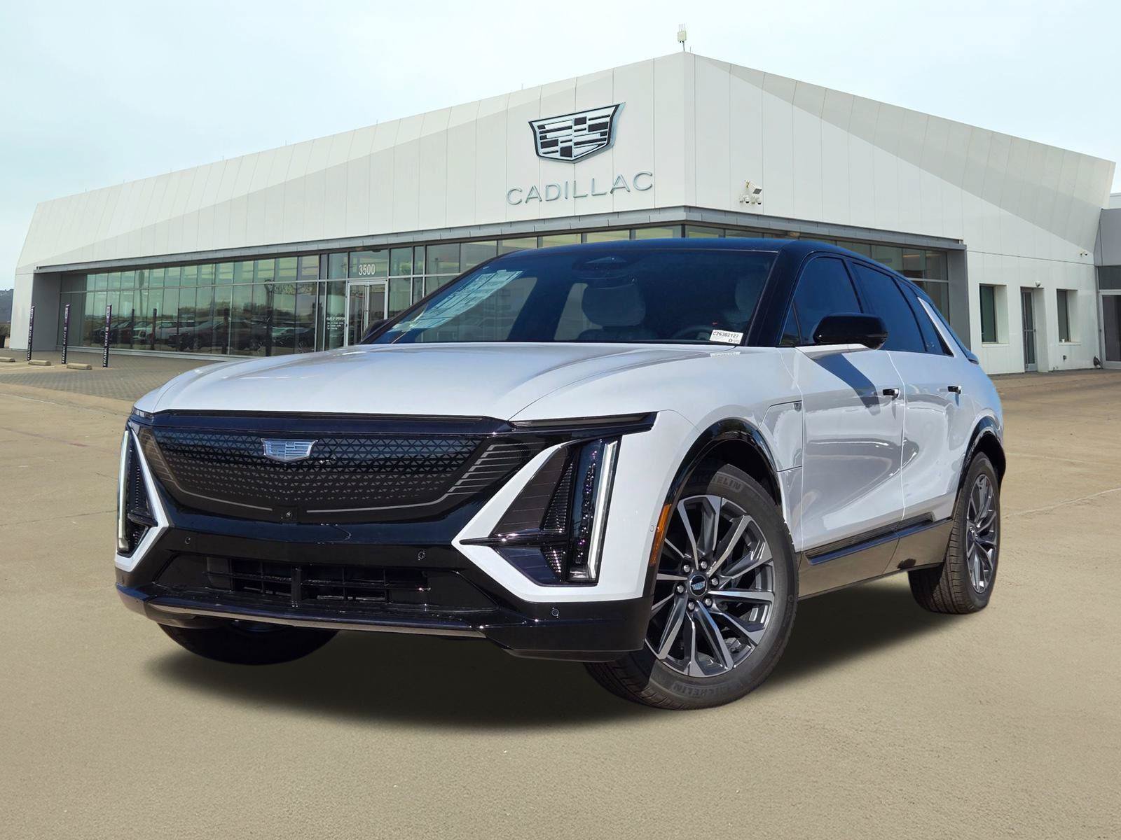 New 2026 Cadillac Lyriq Premium Luxury w/ LPO, Floor Liner Package