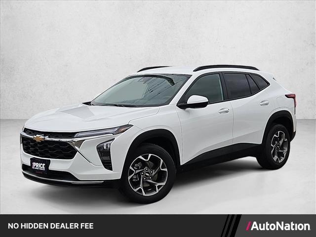Used 2026 Chevrolet Trax LT FWD image 1