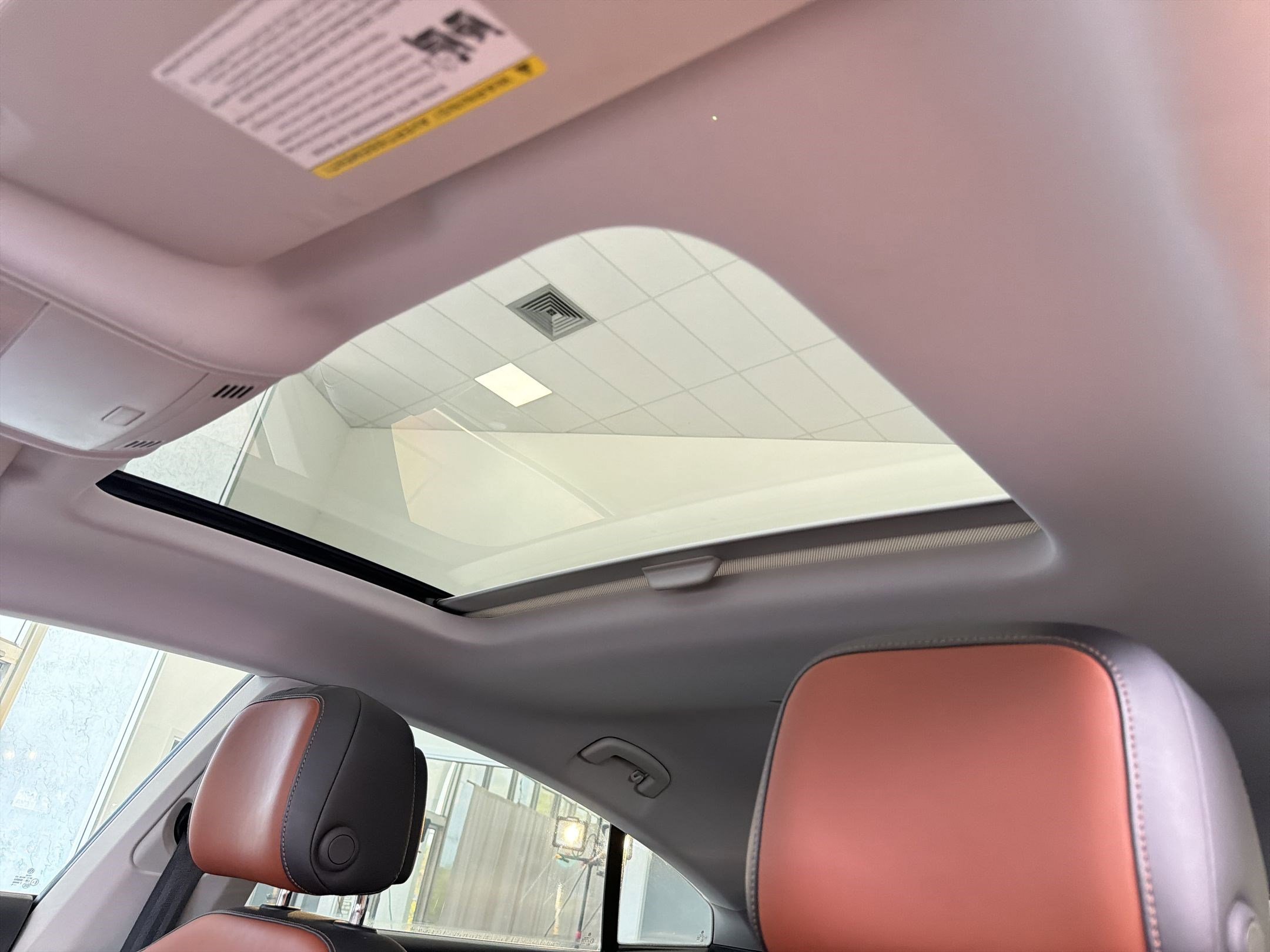 Used 2019 Volkswagen Arteon SEL image 16