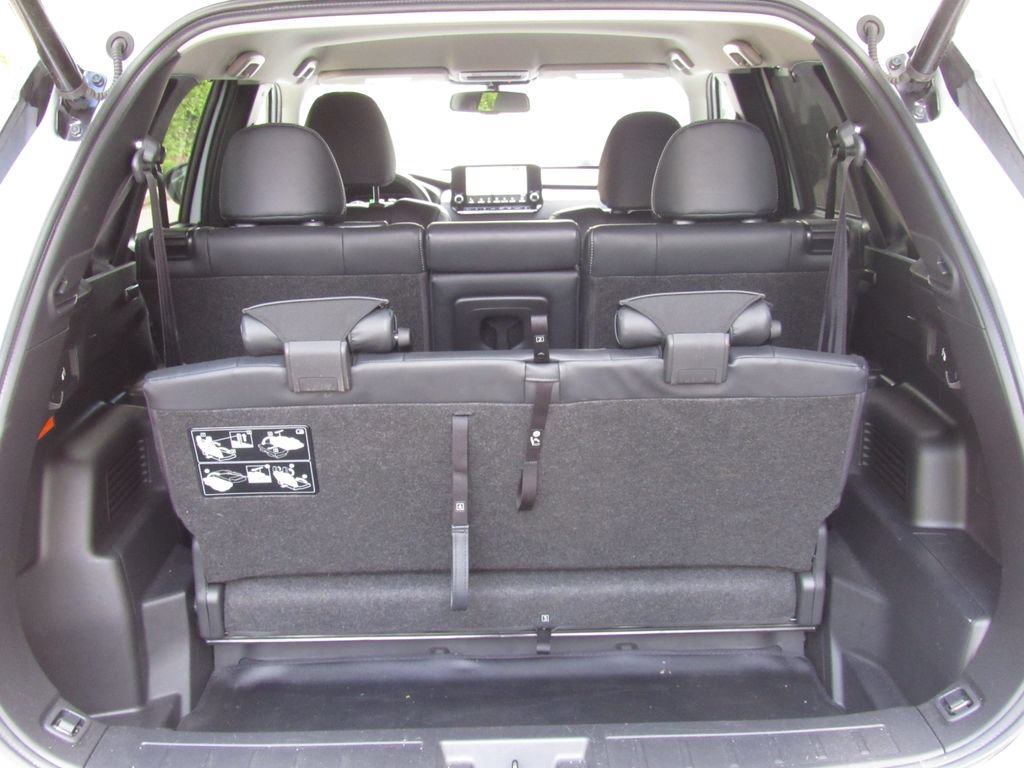 Used 2024 Mitsubishi Outlander 4WD Plug-In Hybrid image 22