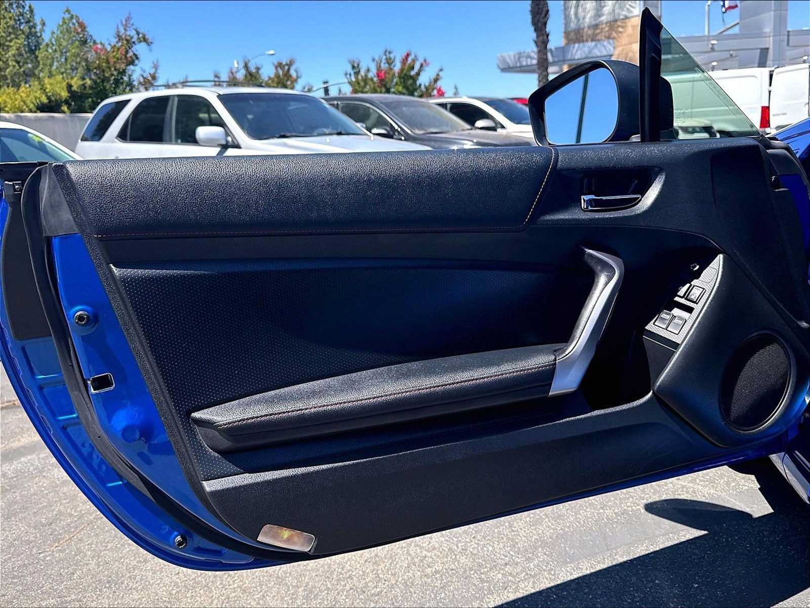 Used 2014 Subaru BRZ Limited w/ Popular Package #1A RWD image 24