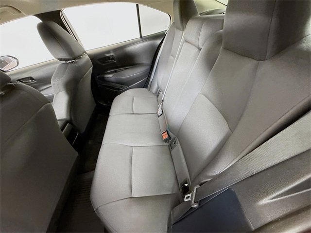 Used 2022 Toyota Corolla LE image 23