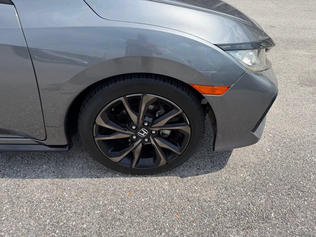 Used 2018 Honda Civic Sport image 4