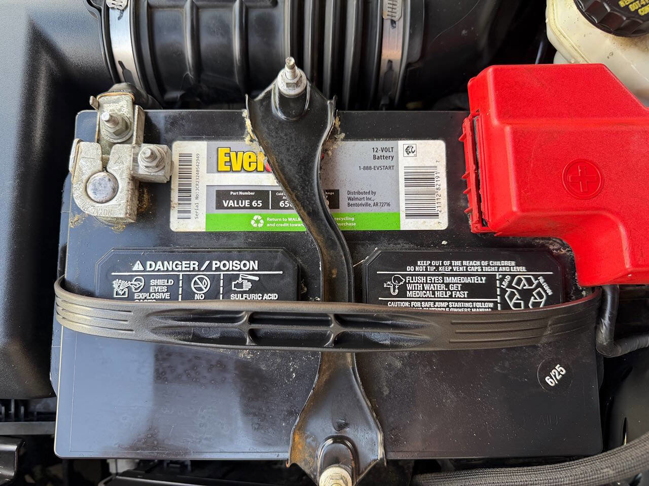 Used 2013 Ford Taurus SHO image 40