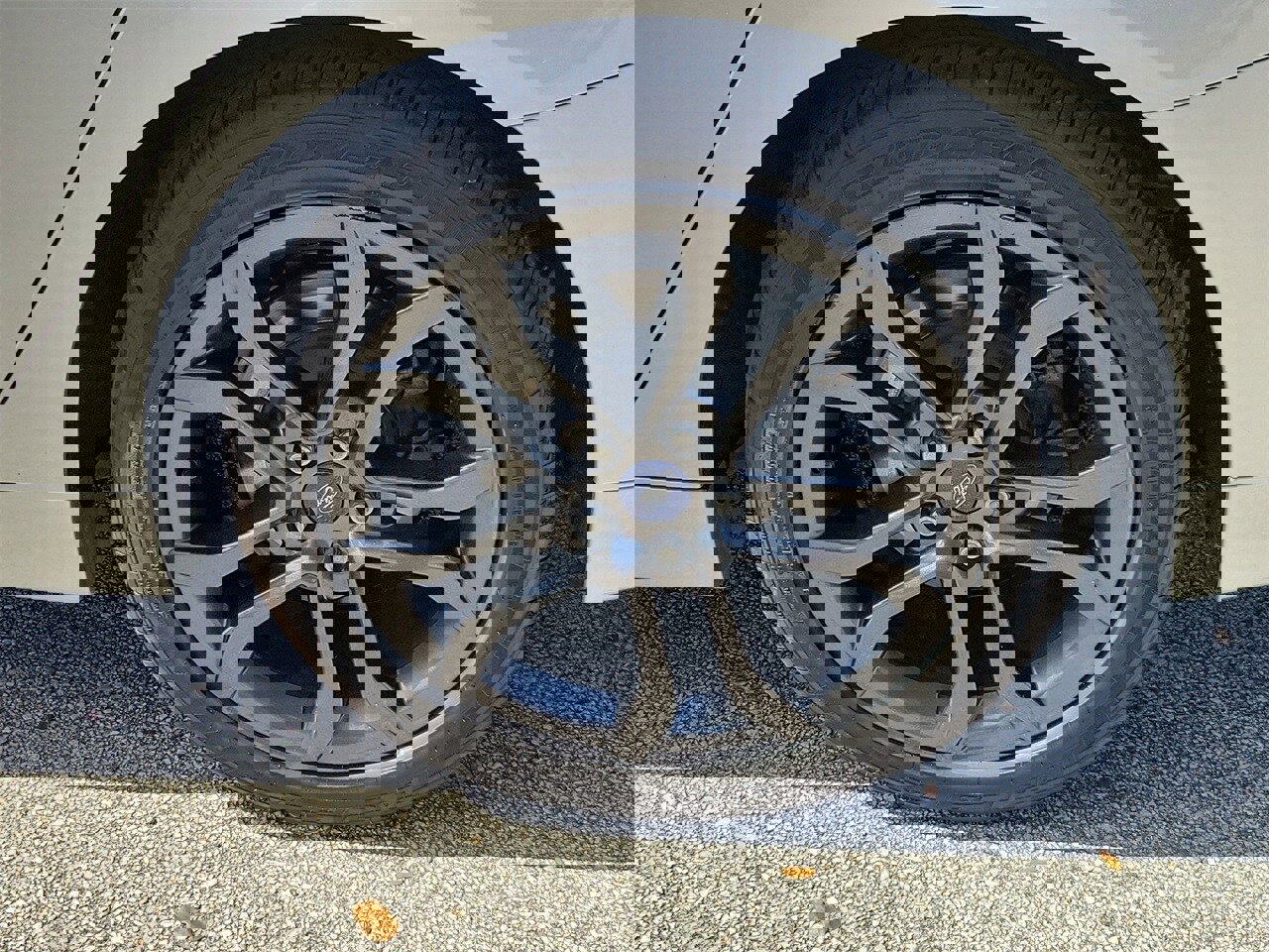 Used 2018 Ford Fusion SE w/ Equipment Group 201A image 5