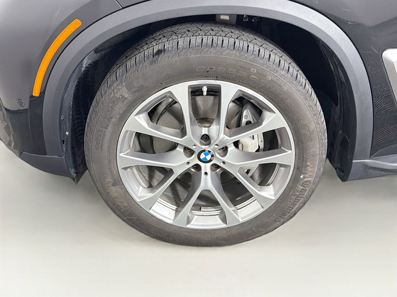 Used 2026 BMW X5 xDrive40i w/ Climate Comfort Package image 33