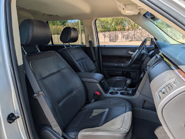 Used 2019 Ford Flex Limited FWD image 24