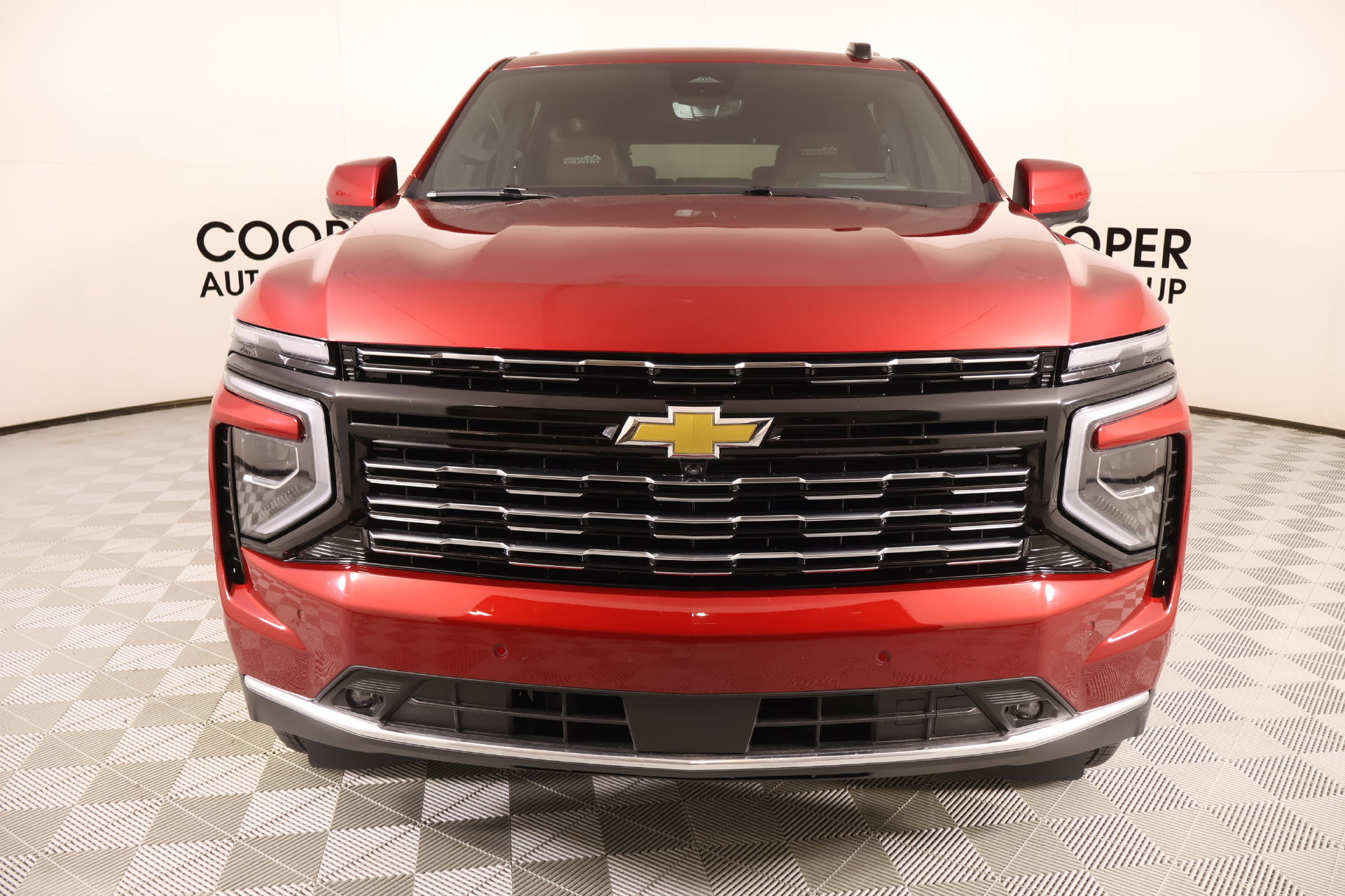 Used 2026 Chevrolet Suburban High Country AWD/4WD image 10