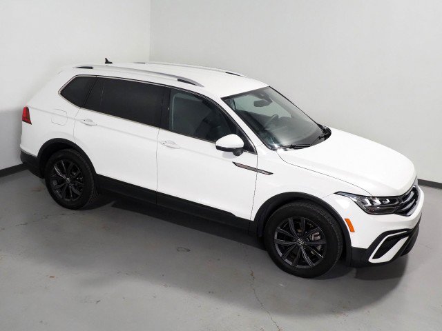 Used 2022 Volkswagen Tiguan SE FWD image 11