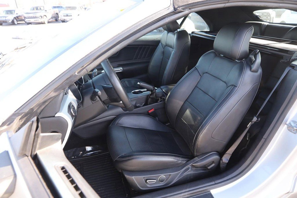 Used 2015 Ford Mustang GT Premium image 8