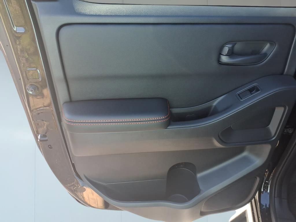 New 2026 Nissan Frontier Pro-X w/ Pro-X Convenience Package image 23