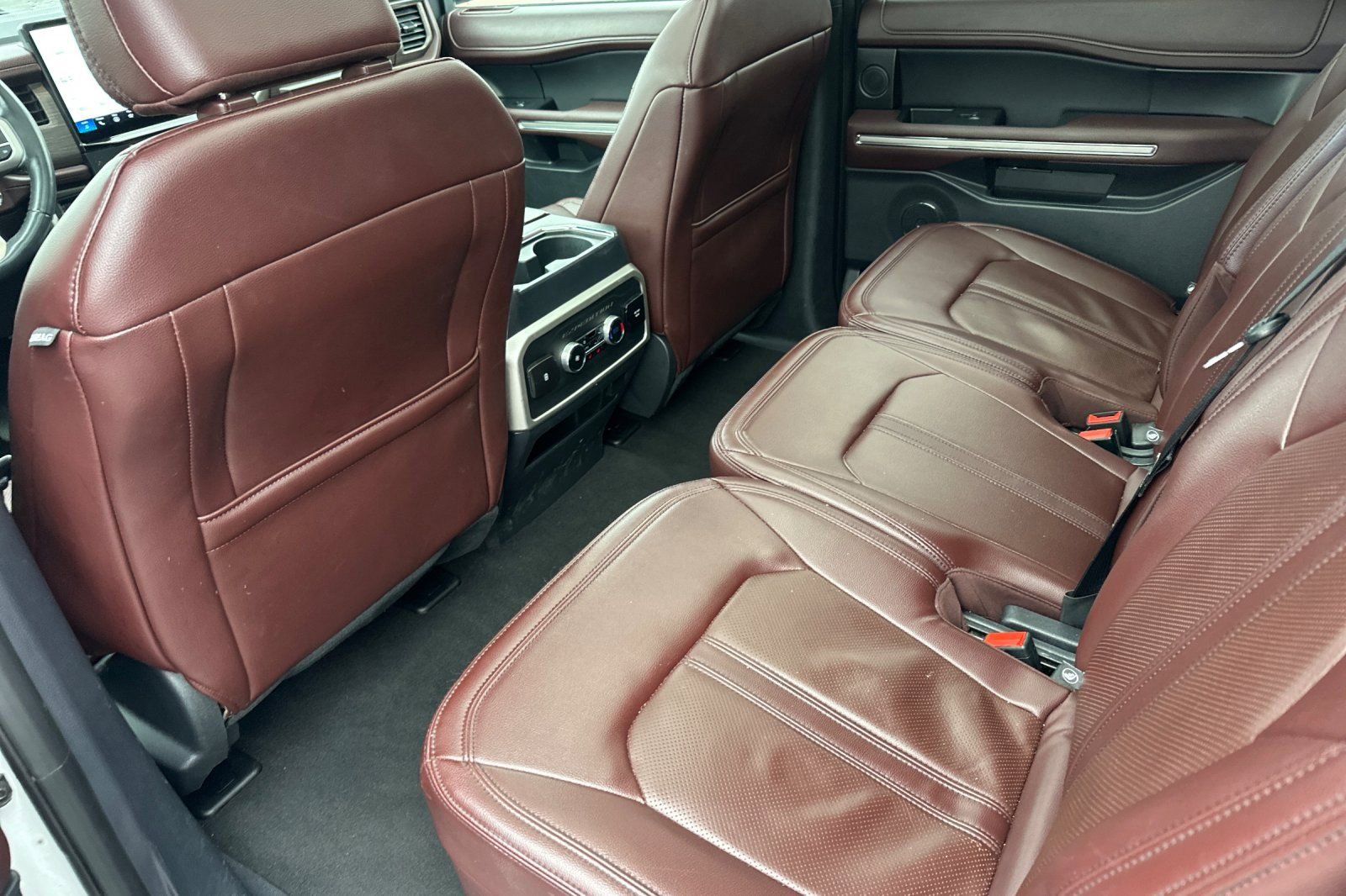 Used 2024 Ford Expedition Max Limited image 14