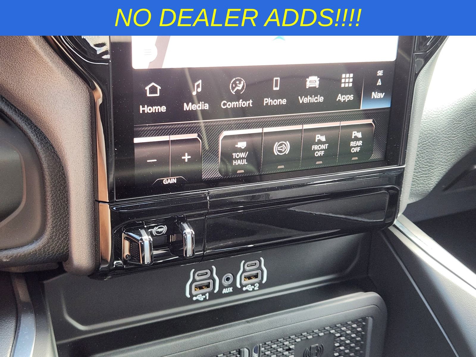 New 2025 RAM 2500 Laramie AWD/4WD image 18