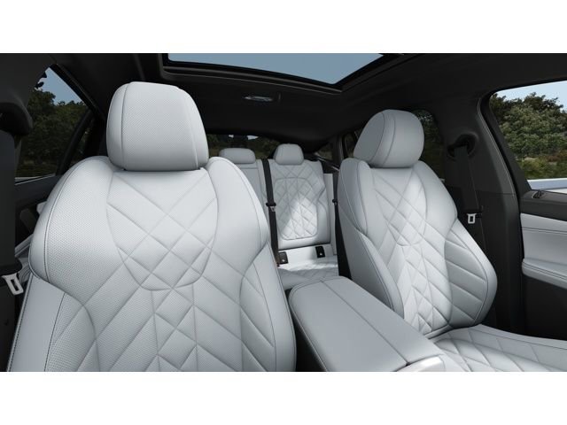 New 2026 BMW X6 xDrive40i w/ Premium Package image 11