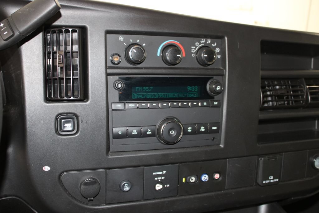 Used 2023 Chevrolet Express 3500 LS RWD image 39