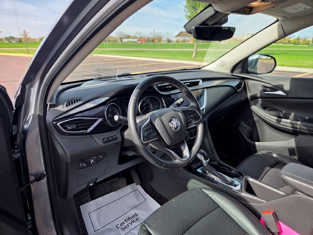 Used 2022 Buick Encore GX Essence w/ Advanced Technology Package AWD/4WD image 10