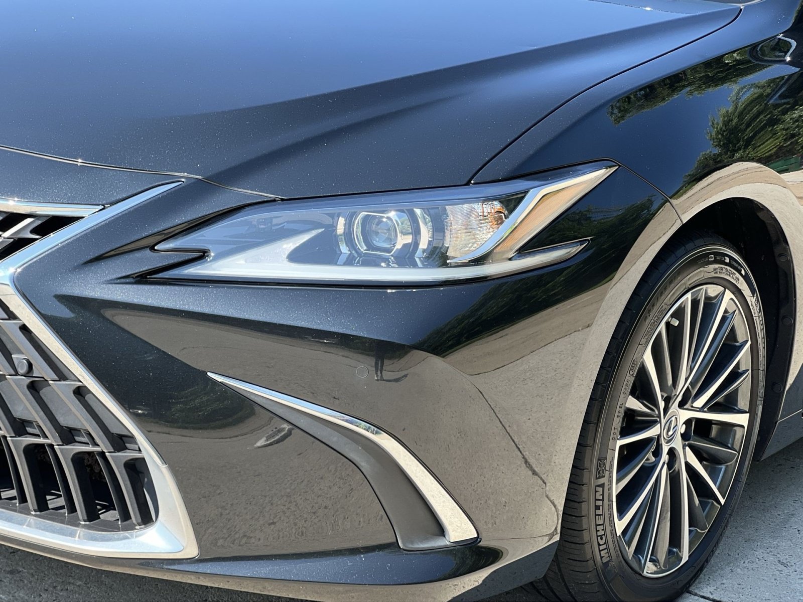 Used 2022 Lexus ES 350 w/ Premium Package FWD image 13