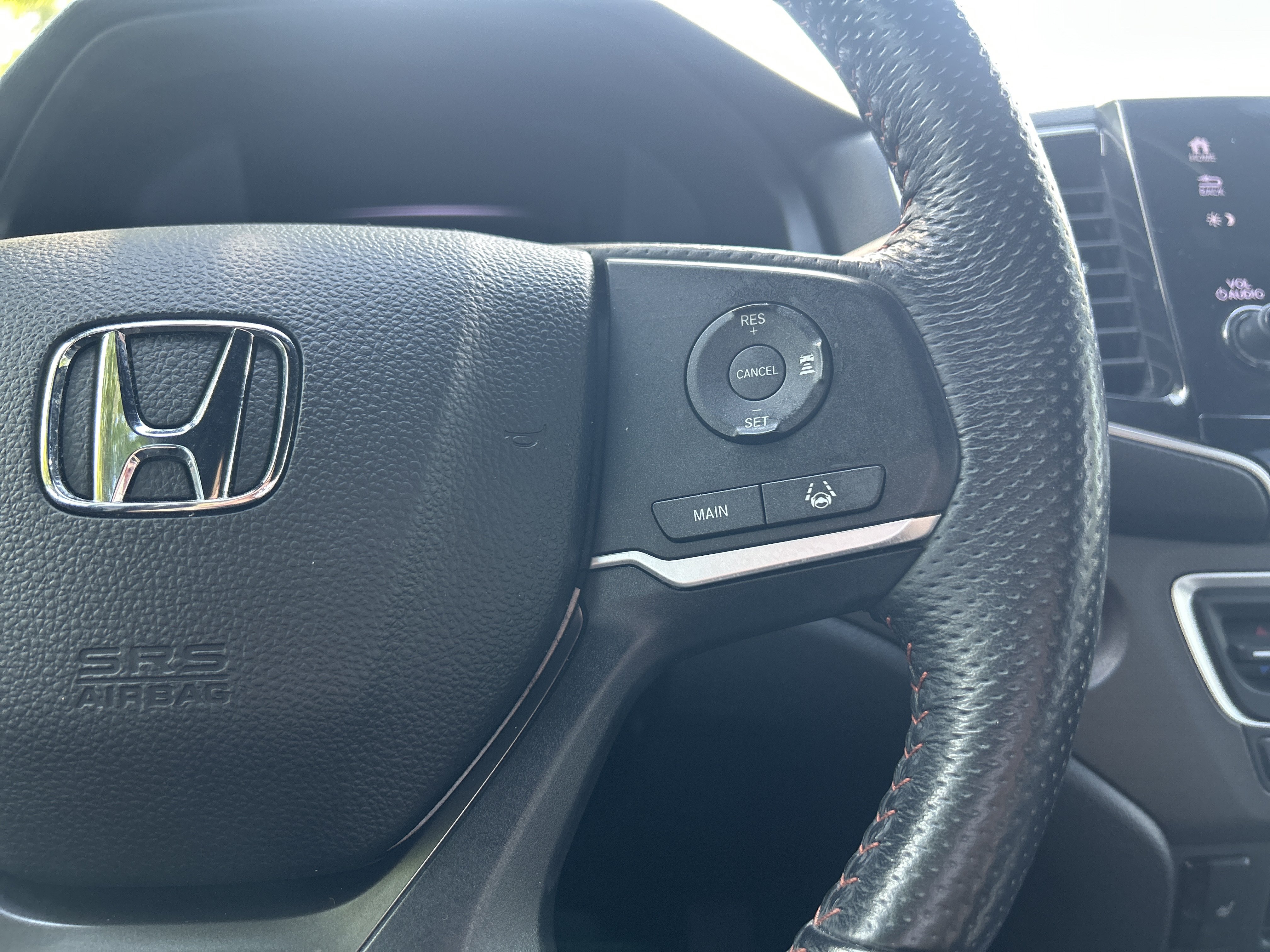 Certified 2022 Honda Passport TrailSport image 19