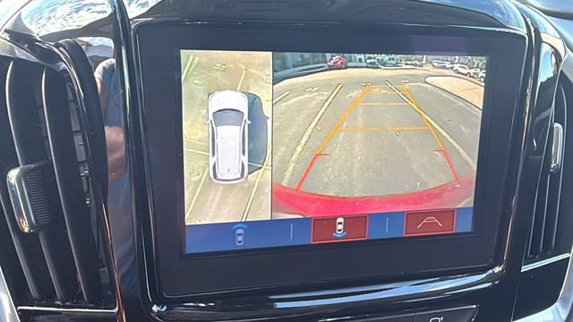 Used 2018 Chevrolet Traverse LT w/ LPO, Floor Liner Package FWD image 19