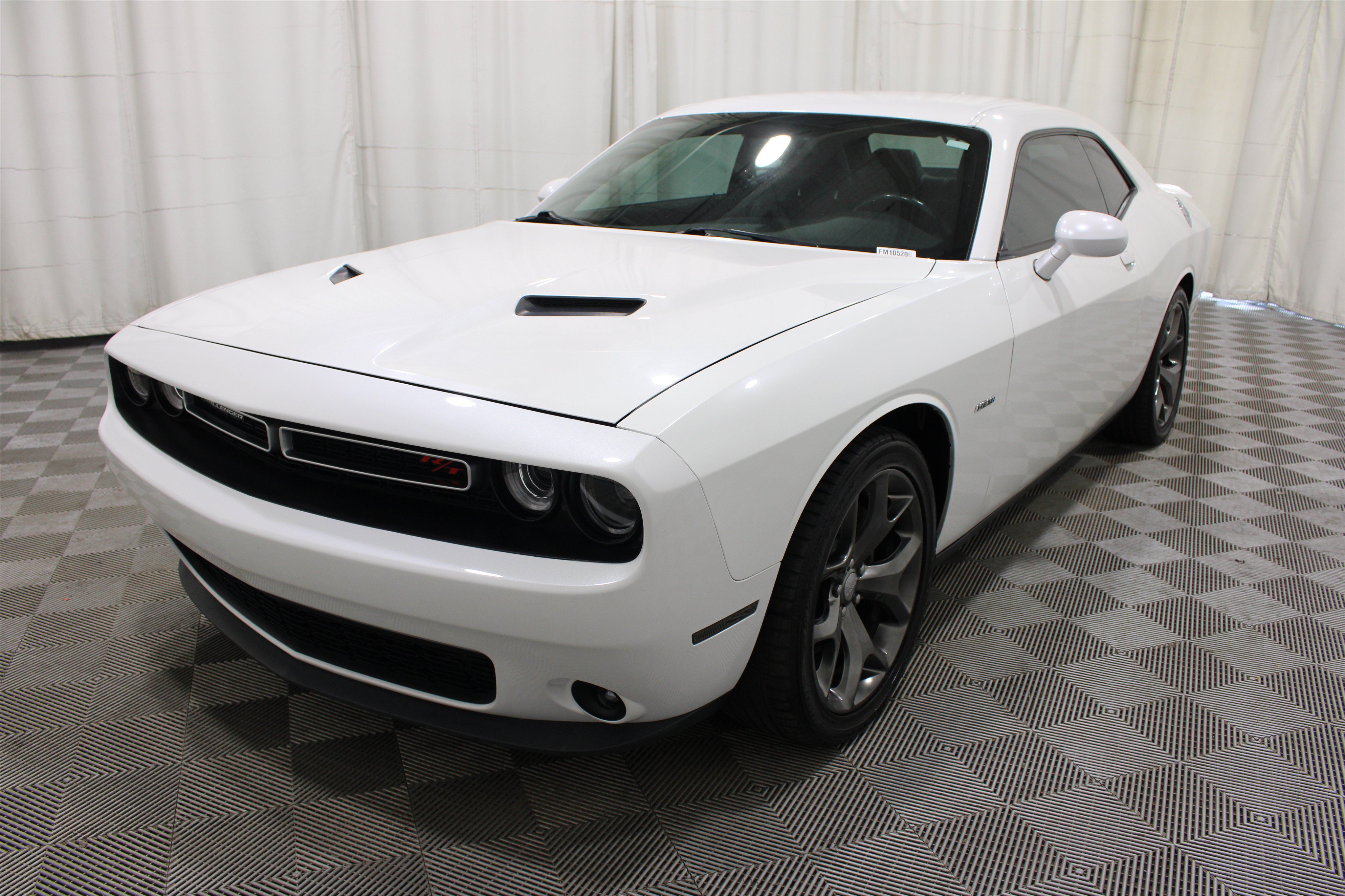 Used 2015 Dodge Challenger R/T Plus RWD image 29