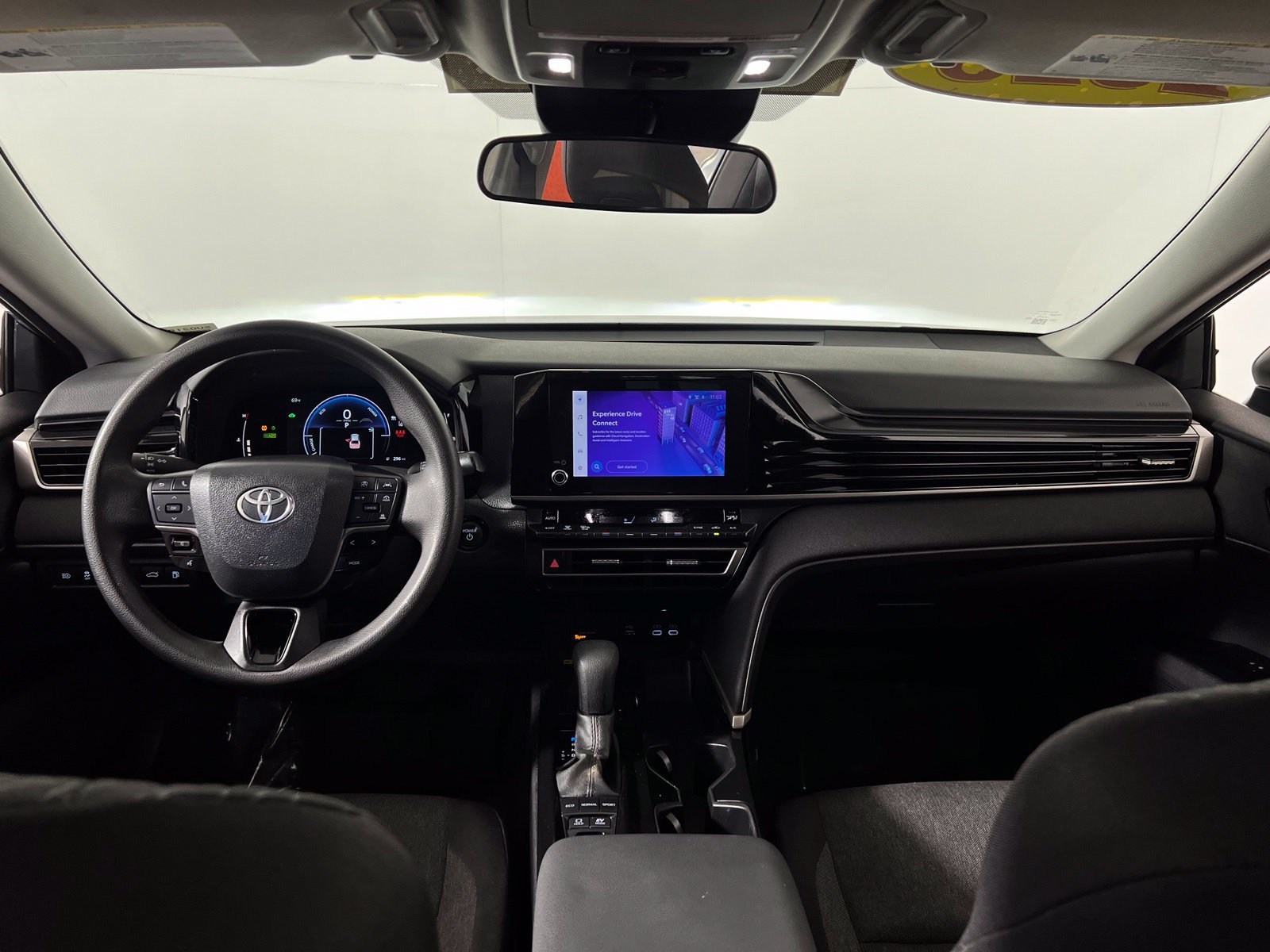 Certified 2025 Toyota Camry LE FWD image 22