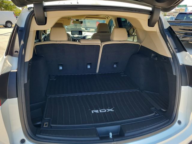 Used 2022 Acura RDX FWD w/ Technology Package image 6