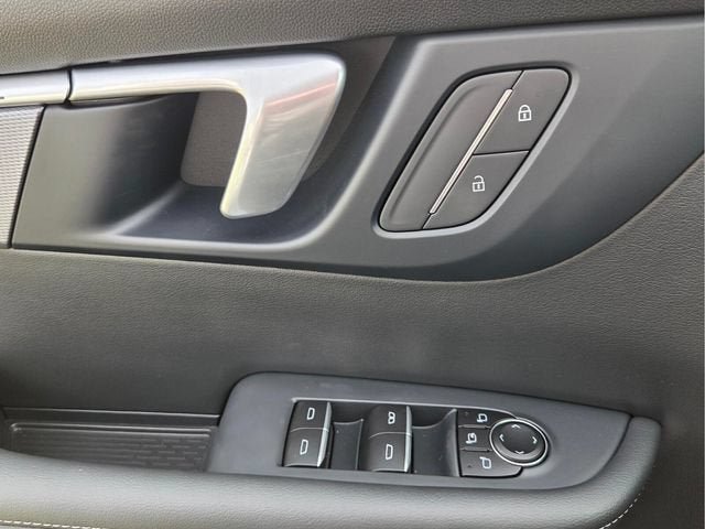 Certified 2026 Buick Enclave Sport Touring FWD image 24