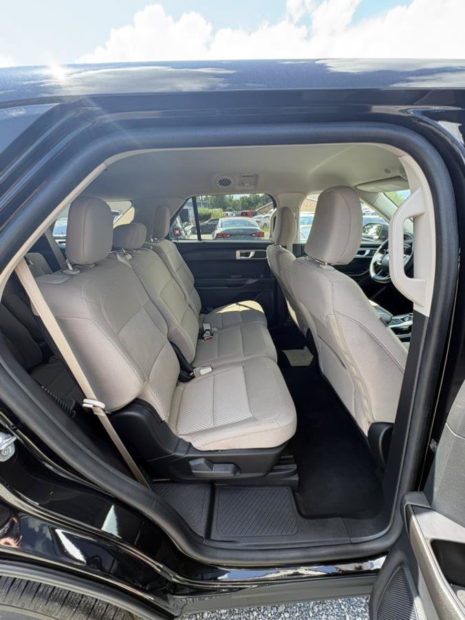 Used 2022 Ford Explorer 4WD image 11