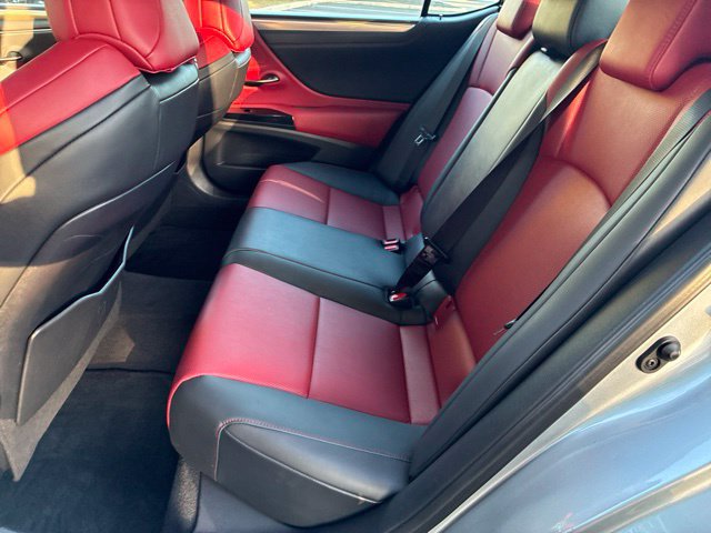 Used 2023 Lexus ES 350 F Sport w/ Accessory Package (Z1) FWD image 4