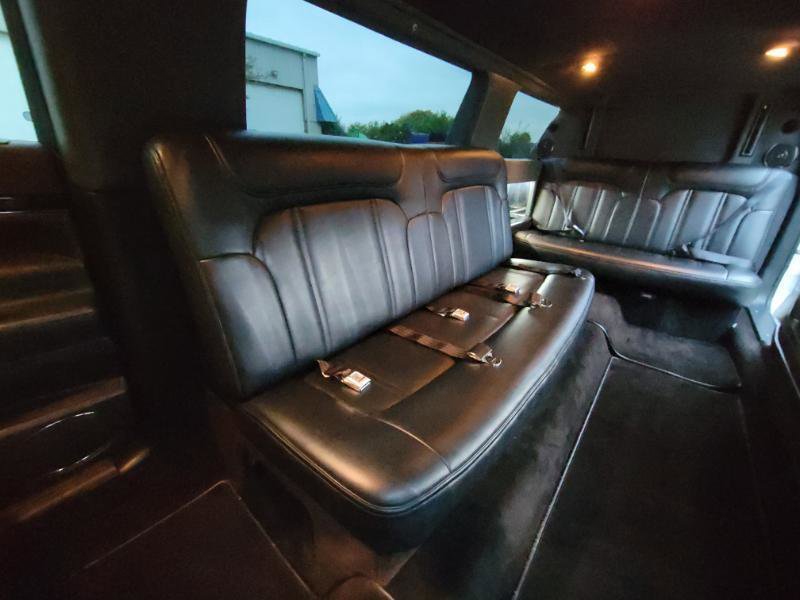 Used 2013 Lincoln MKT Limo AWD image 50